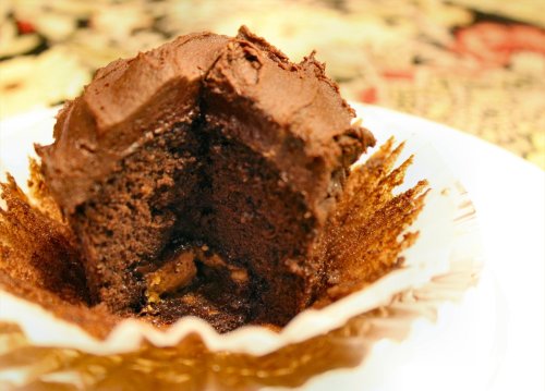 Dark chocolate Reese's cupcakes