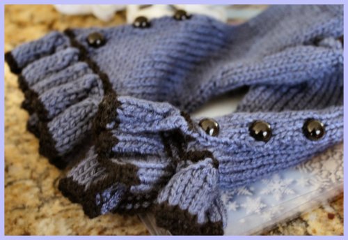 OKMH Dec - Glove Details