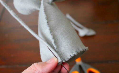 Felt Mouse Tutorial - Attaching the Tail