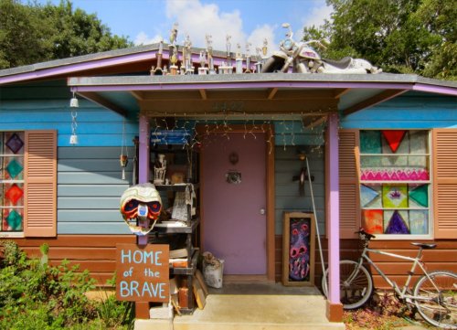 Cathedral of Junk - Front of House