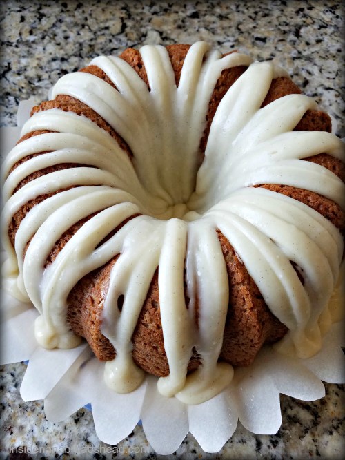 vanilla-wafer-cake-cream-cheese-frosting